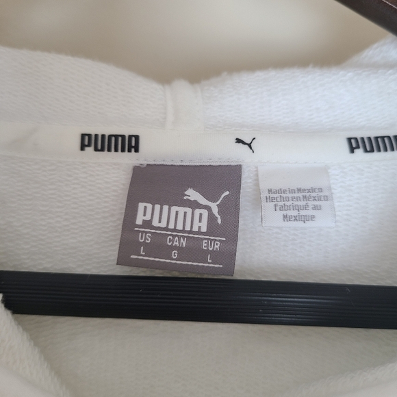 ⭐️40% Off⭐️ Puma Essentials+ Cropped Hoodie - Picture 10 of 11